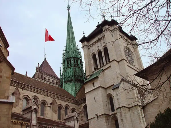 Cathédrale Saint-Pierre de Genève Cathédrale Saint-Pierre de Genève